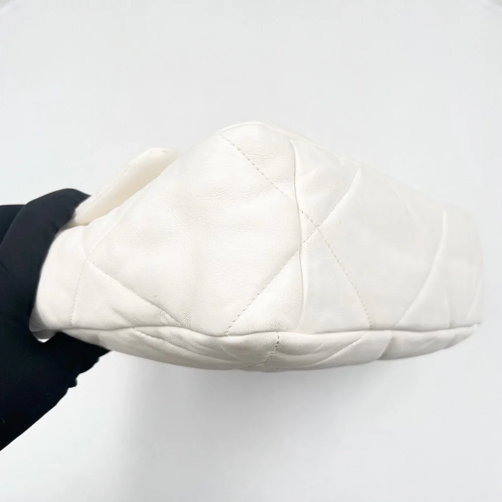 CHANEL 19 Large Flap Bag White Quilted Lambskin Mixed Metal Hardware - Picture 7 of 14